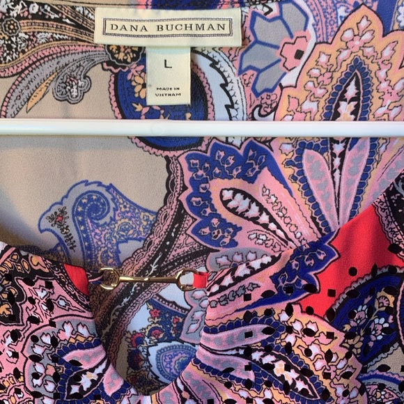 Dana Buchman Sleeveless Blouse, black shell with mesh overlay sheath. Size L - Picture 3 of 8